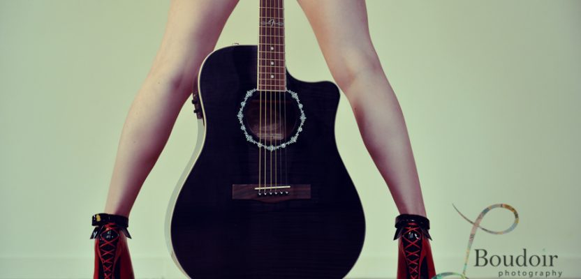 Rockin Guitar BOUDOIR